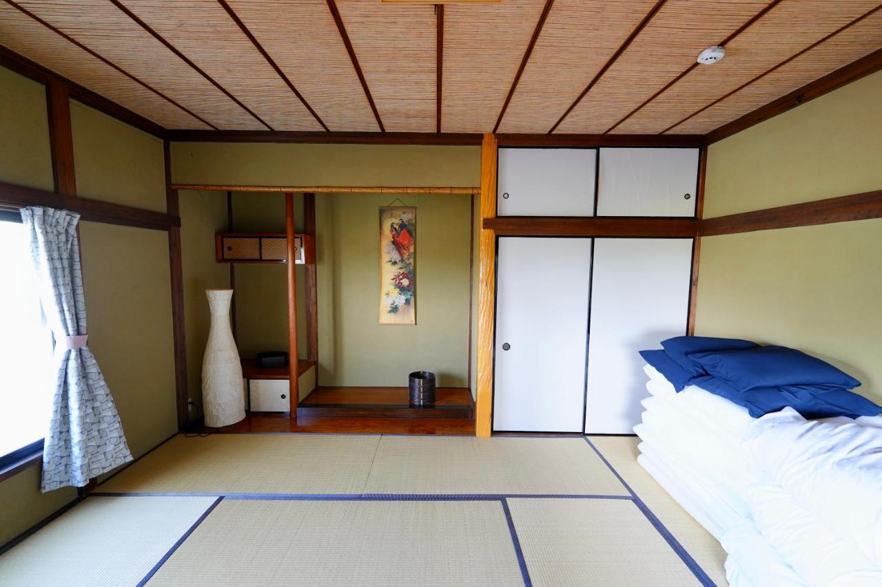 Nostalgiaノスタルジア Villa Yokosuka Buitenkant foto